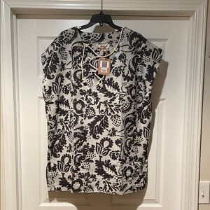 Sandcloud  Black and White Women's Cover up